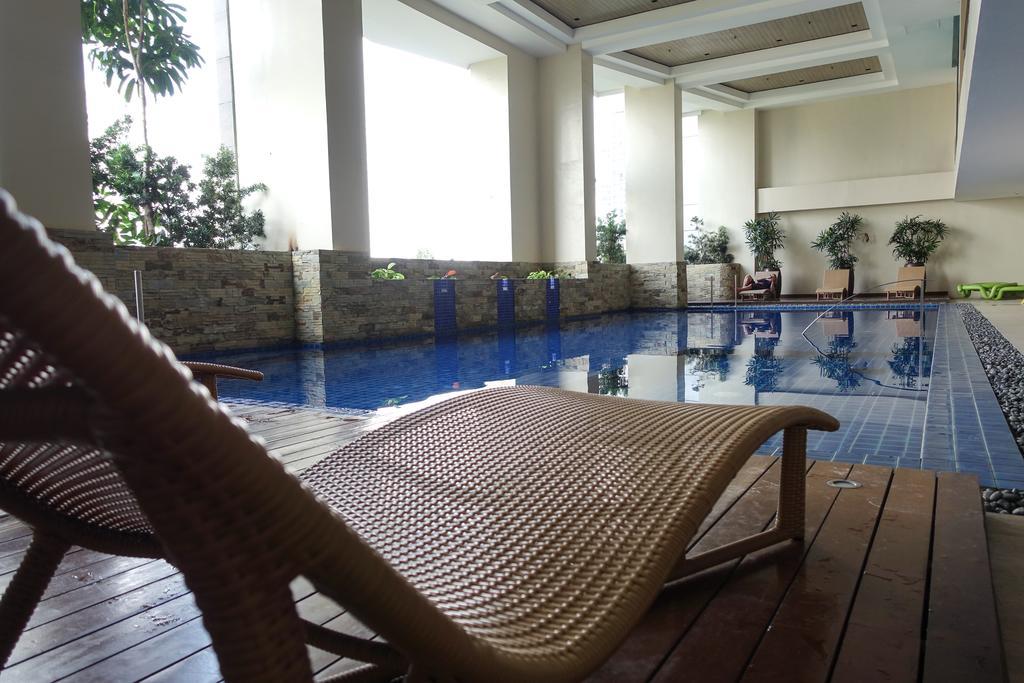 KL Executive Greenbelt  Manila Exterior foto